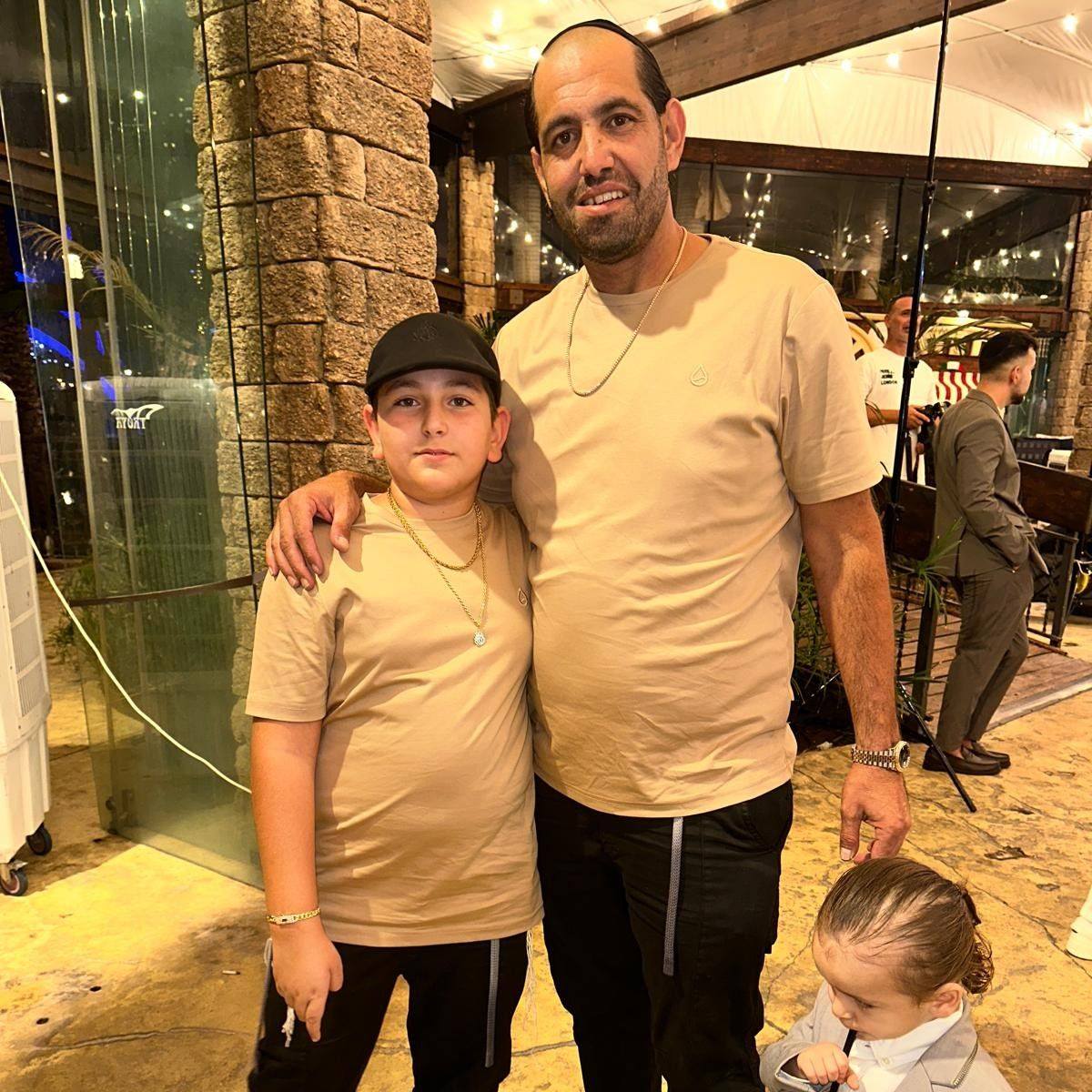 קישור להזמנות דרך האתר 👇 https://www.etzhaoren.co.il/items/9546957-%D7 ...