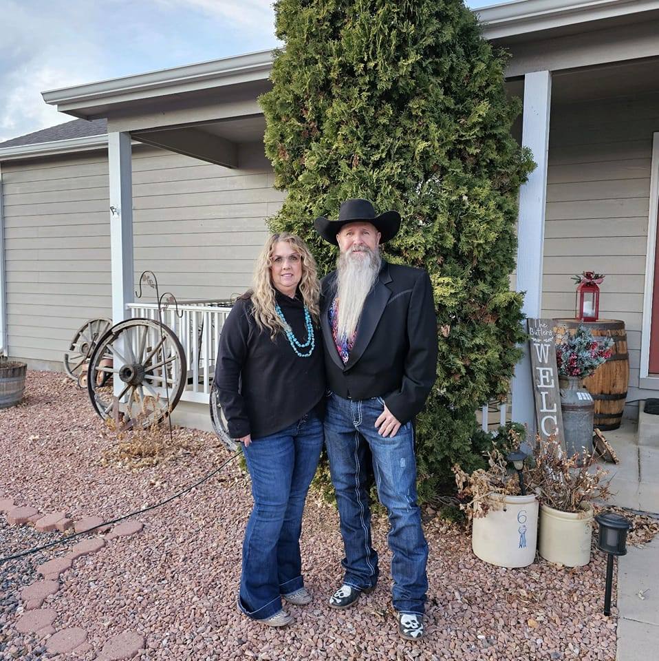 Jim Michelena - Happy birthday to my beautiful wife Linda... | Facebook