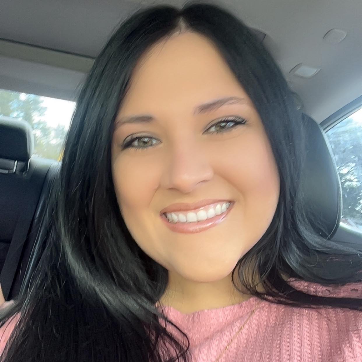 Toni R. Hue
