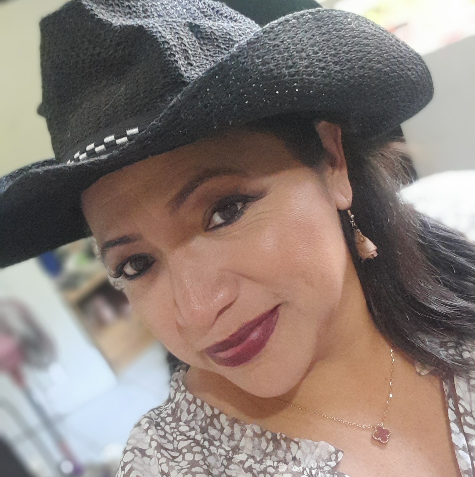 tu-ma-ana-el-salvador-g-nate-un-vale-por-25-y-celebra-a-mam-gracias