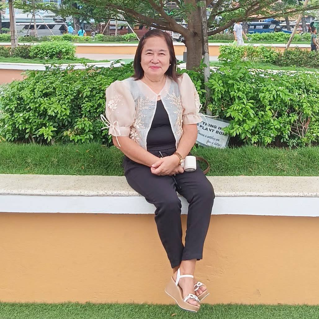 Maestra Rhea - #ClassRules #greentheme with pink | Facebook