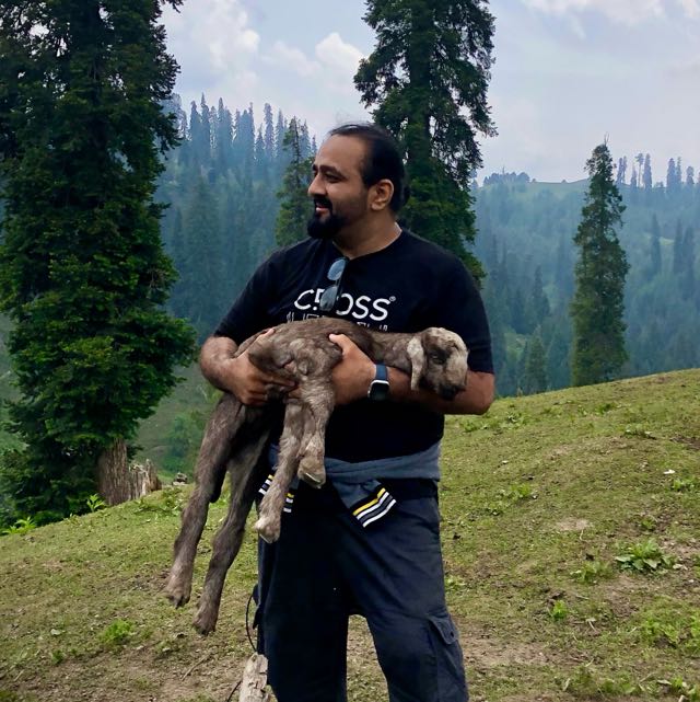Humza Riaz
