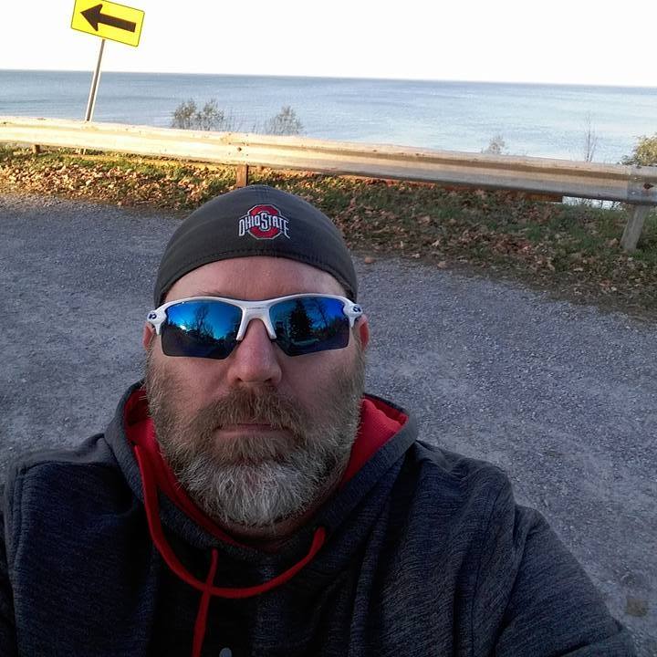 Hi everyone, My name is Fang I'm 43 year old. | Facebook