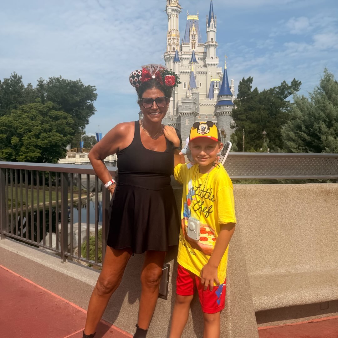 Darcie Speigle - 1 (289) 923-2035 text my 10 year old and... | Facebook