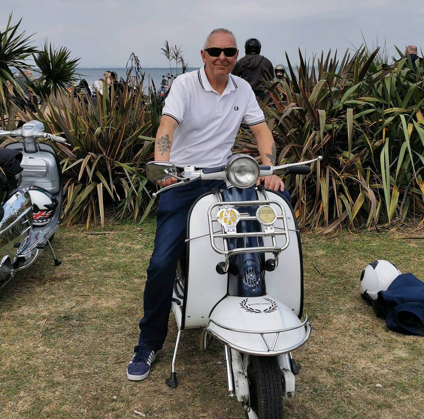 Royal Alloy Lambretta Vespa Owners UK | Has anyone upgrade rear shocks ...