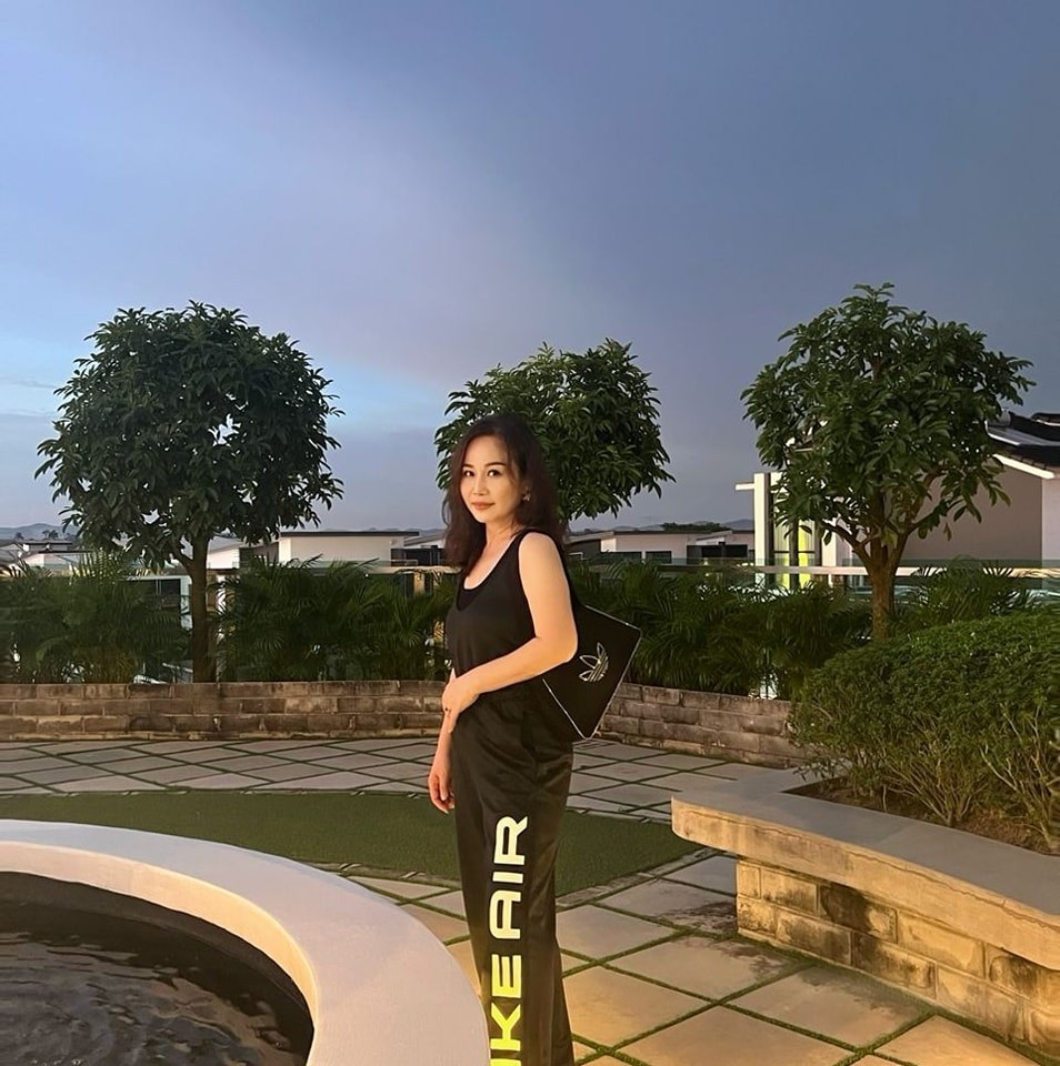 日韩系上新中 每个星期上新100款+ 全场现货💕 | Ourlove Boutique欧恋