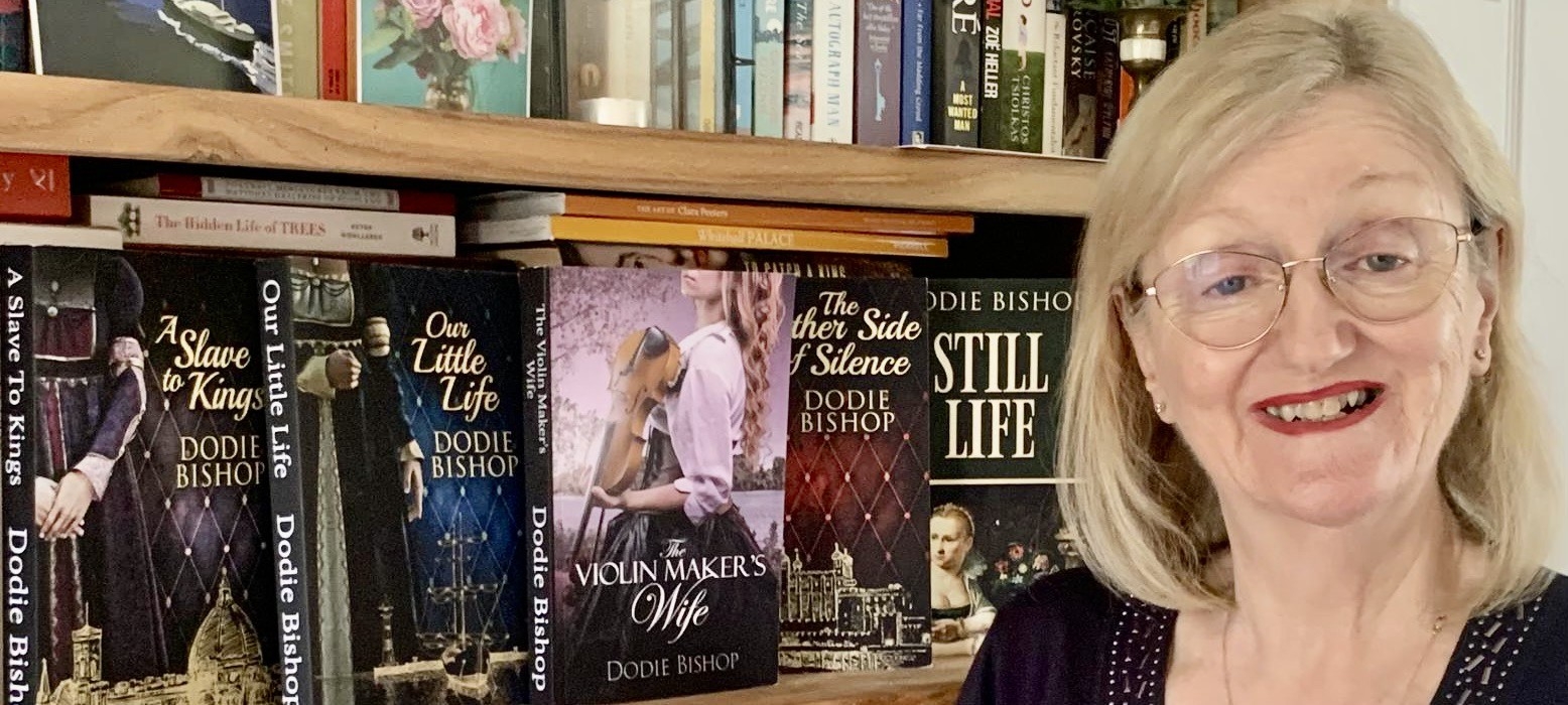 Lynda's Book Reviews and News | Facebook