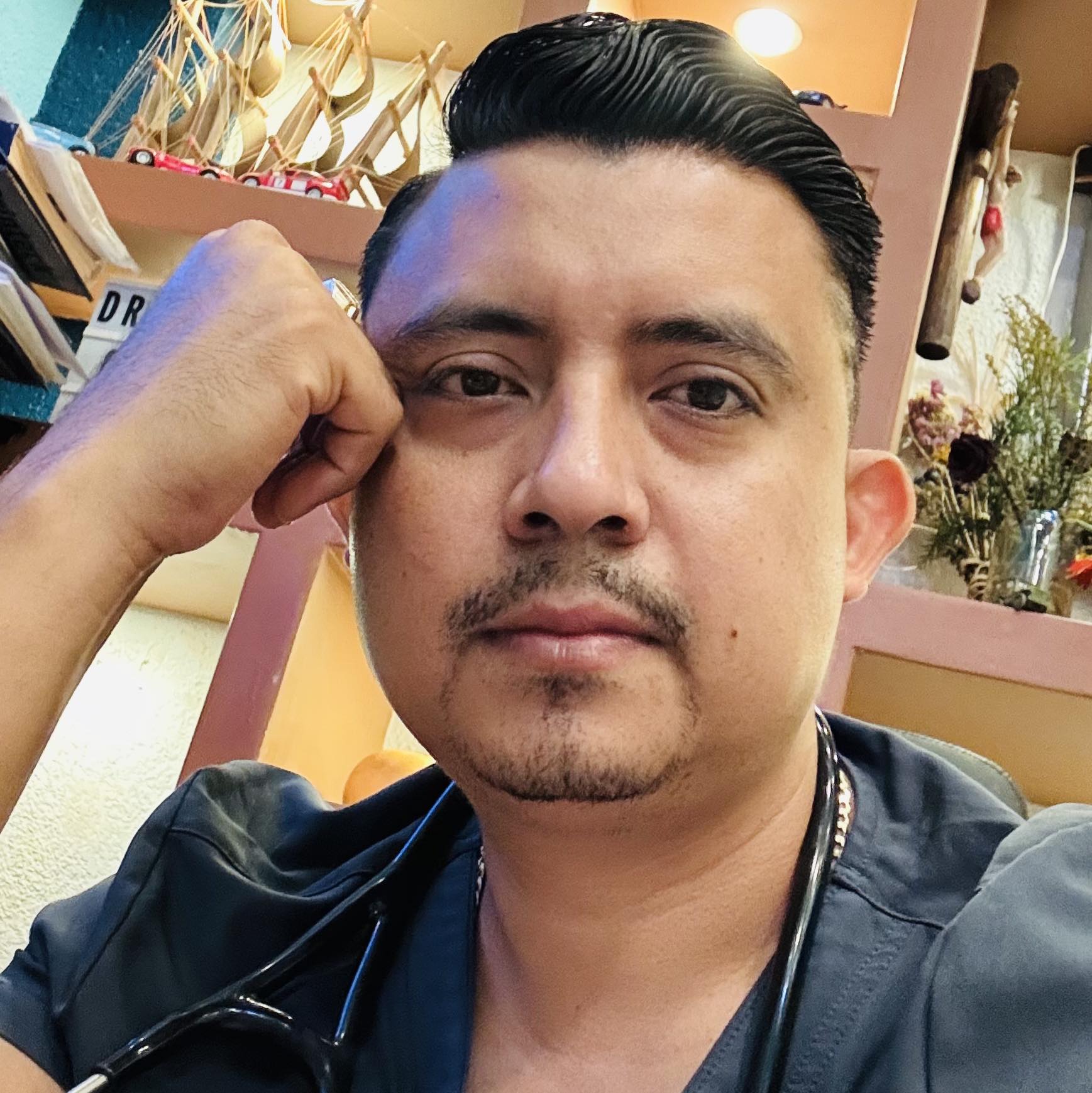 BROMA A TI TE ESTABA BUSCANDO | Jacob Valencia