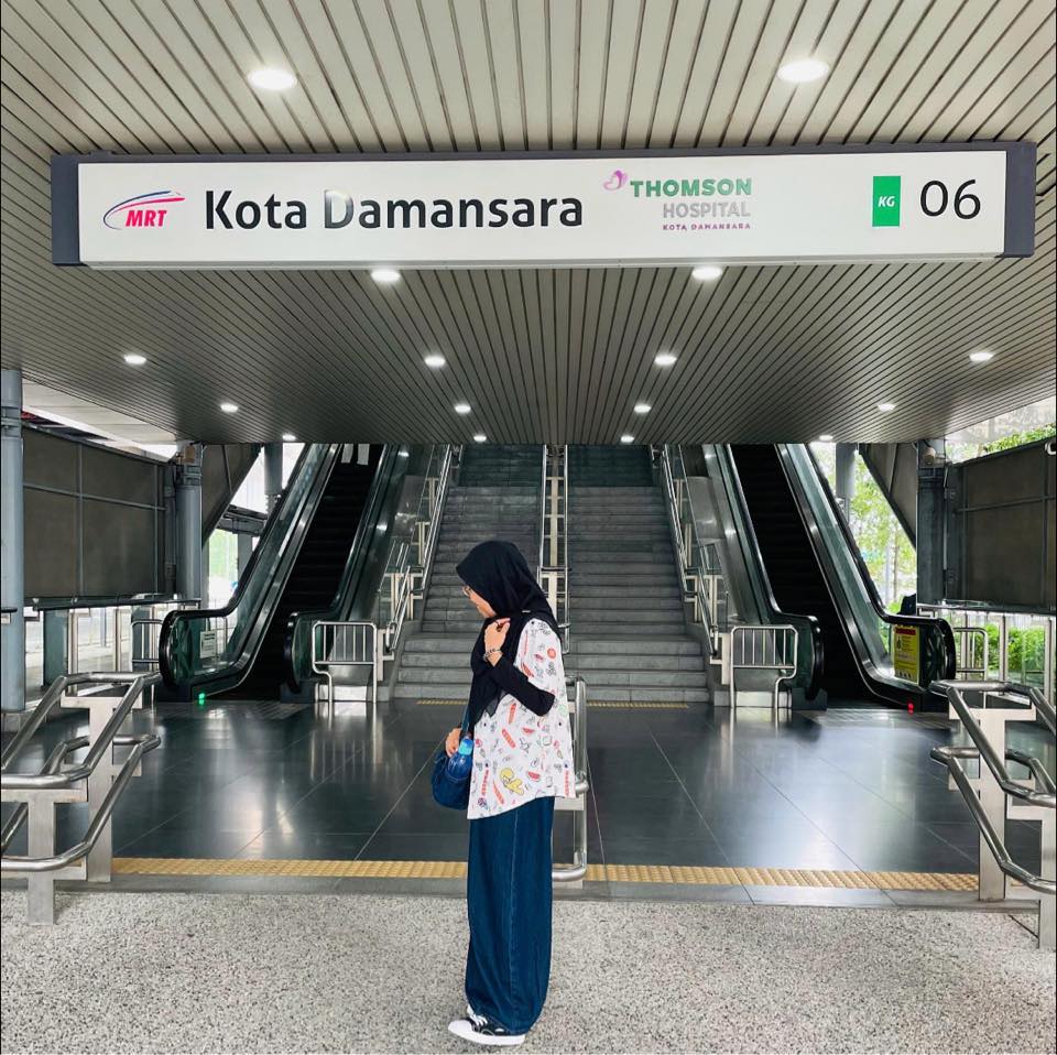 Baru je tengok Shen Run dengan perempuan lain dalam keadaan macam ni ...