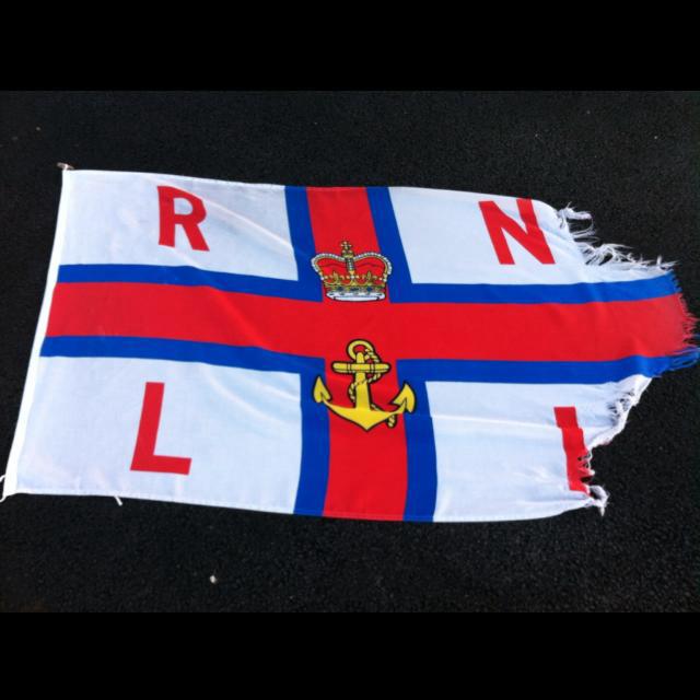 Rense Bell - Lovely homemade sponge cake made by Faye to... | Facebook