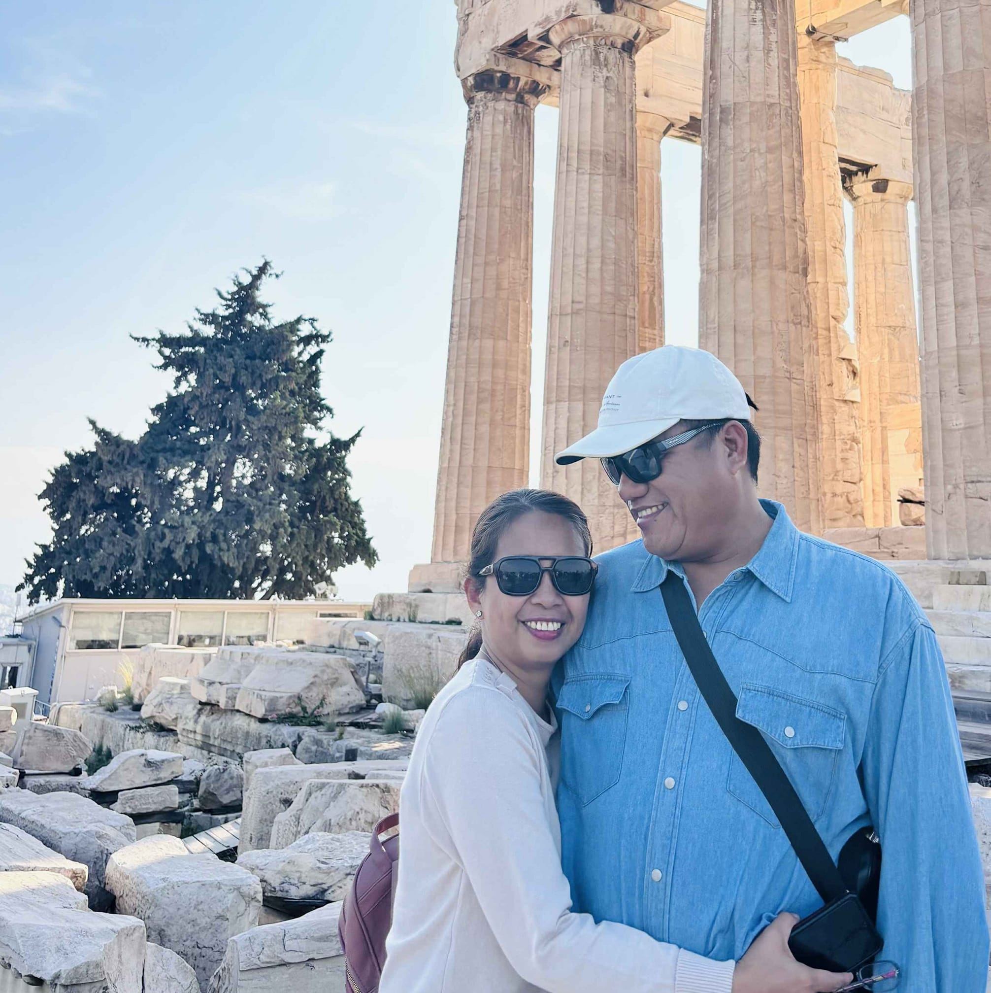 Santorini ️ ️ ️ ️ | Valdez Leah