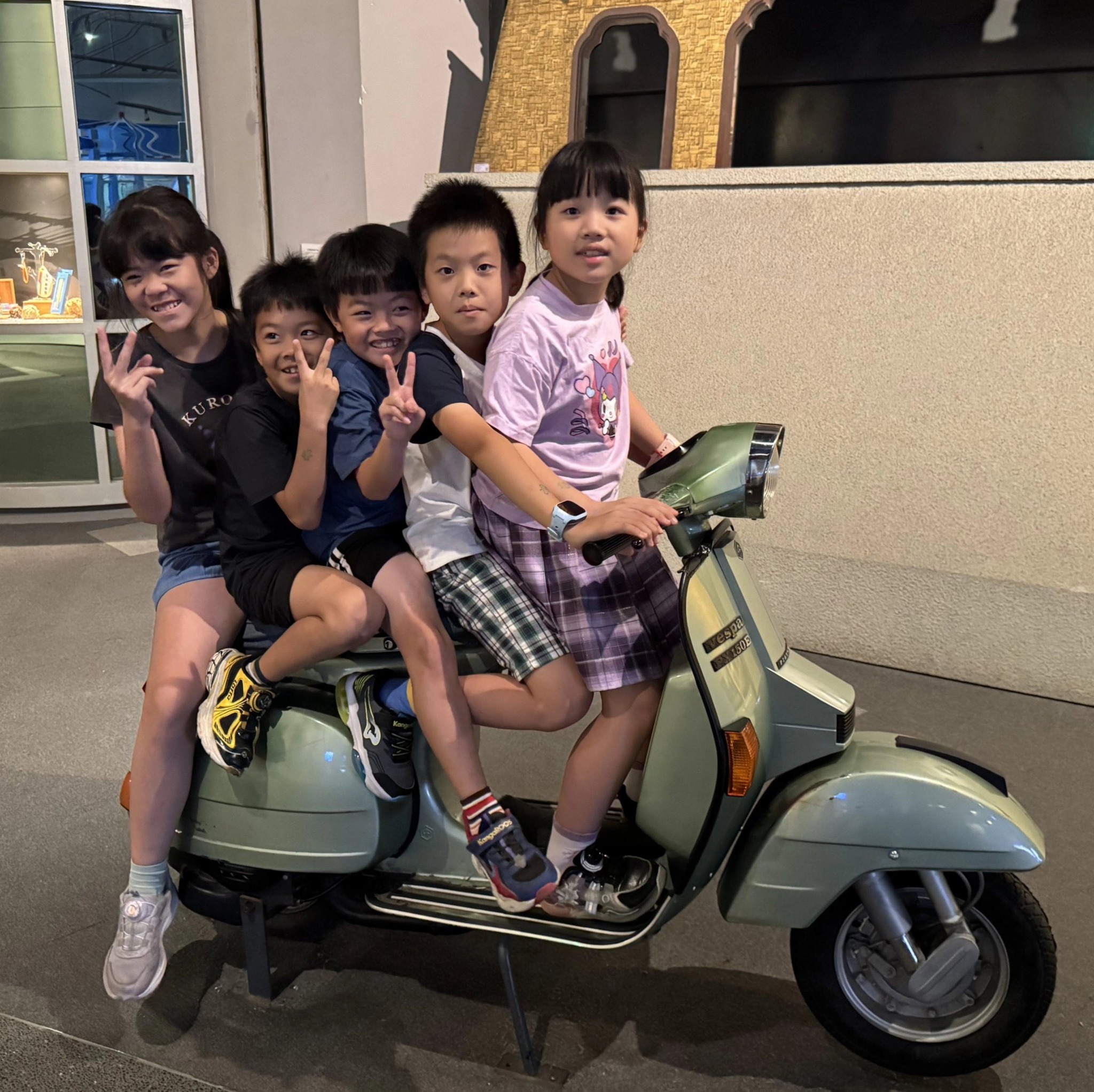 Power台東 - 好康逗相報 #新春賀禮兔YOU🎁 Ⓗⓐⓟⓟⓨ Ⓝⓔⓦ Ⓨⓔⓐⓡ🧧 準備要~過年啦~吉祥話先來兩句~ 📣祝各位鄉親 宏🐰大展 ...
