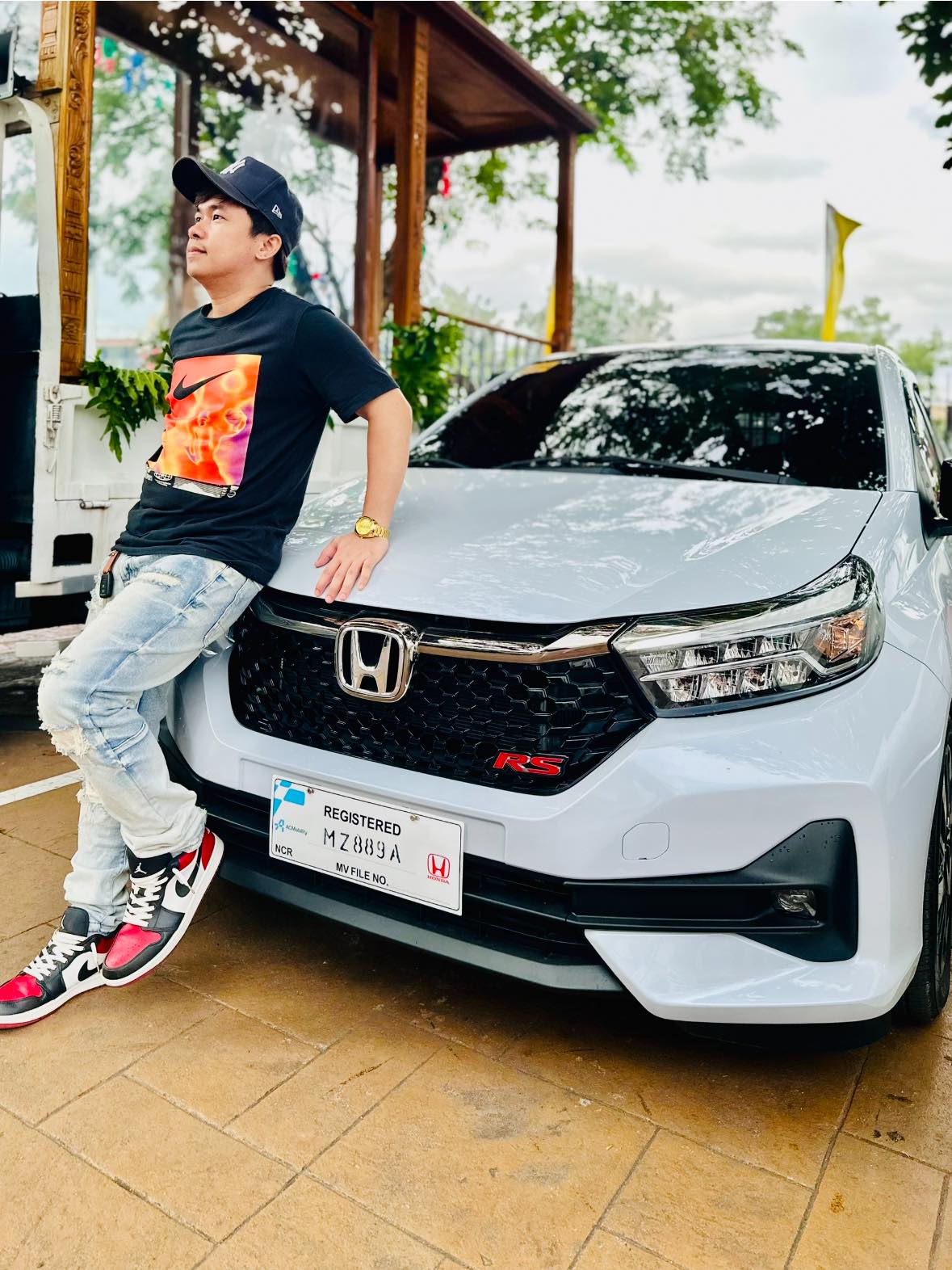 Larveen Dioneda