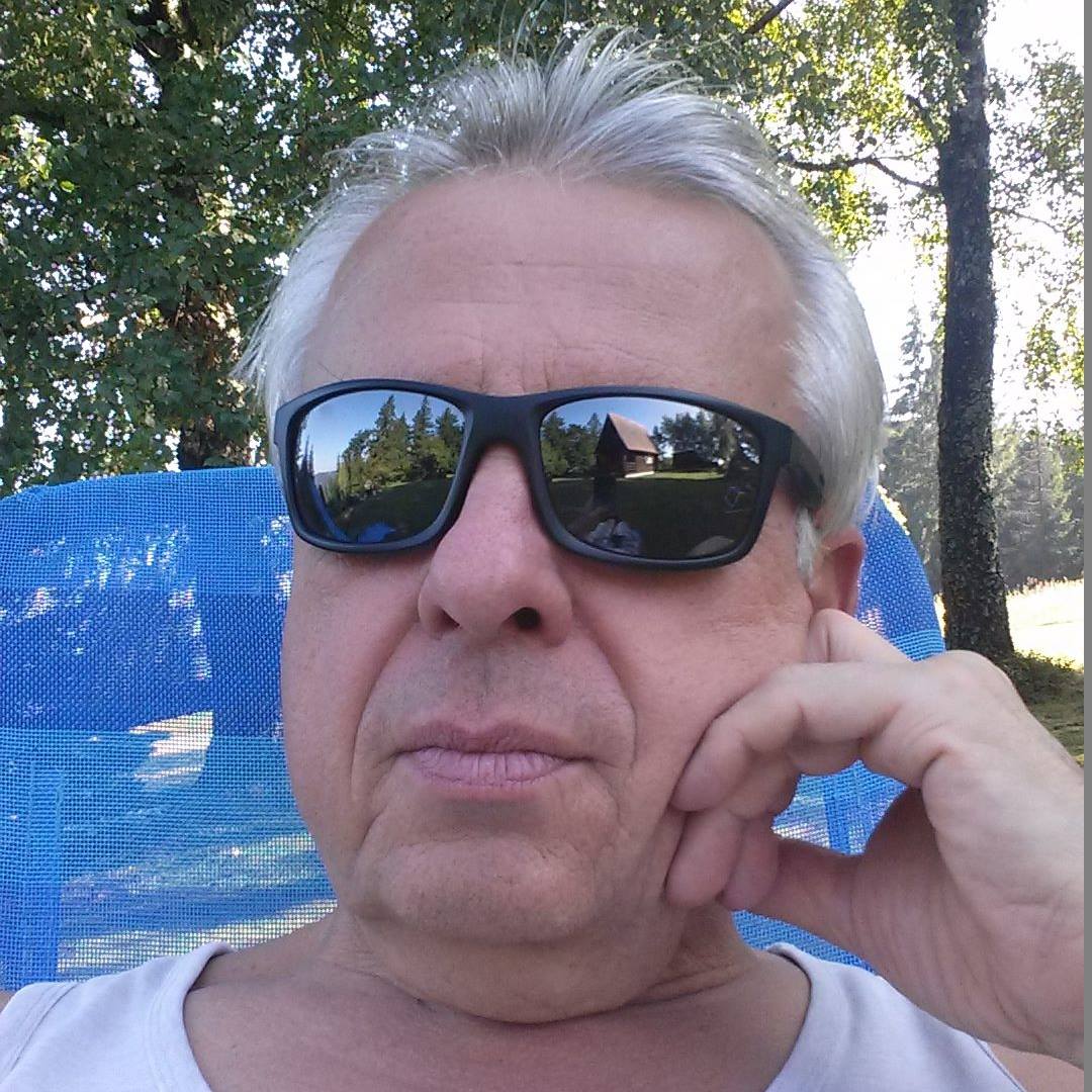 Si47XX for Radio Experimenters | greetings to all interested .. | Facebook