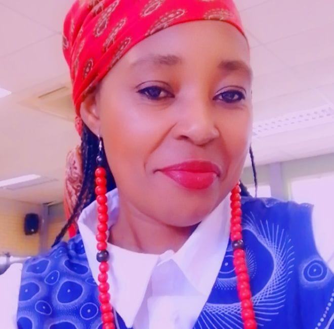 Mhantu Gqamlana