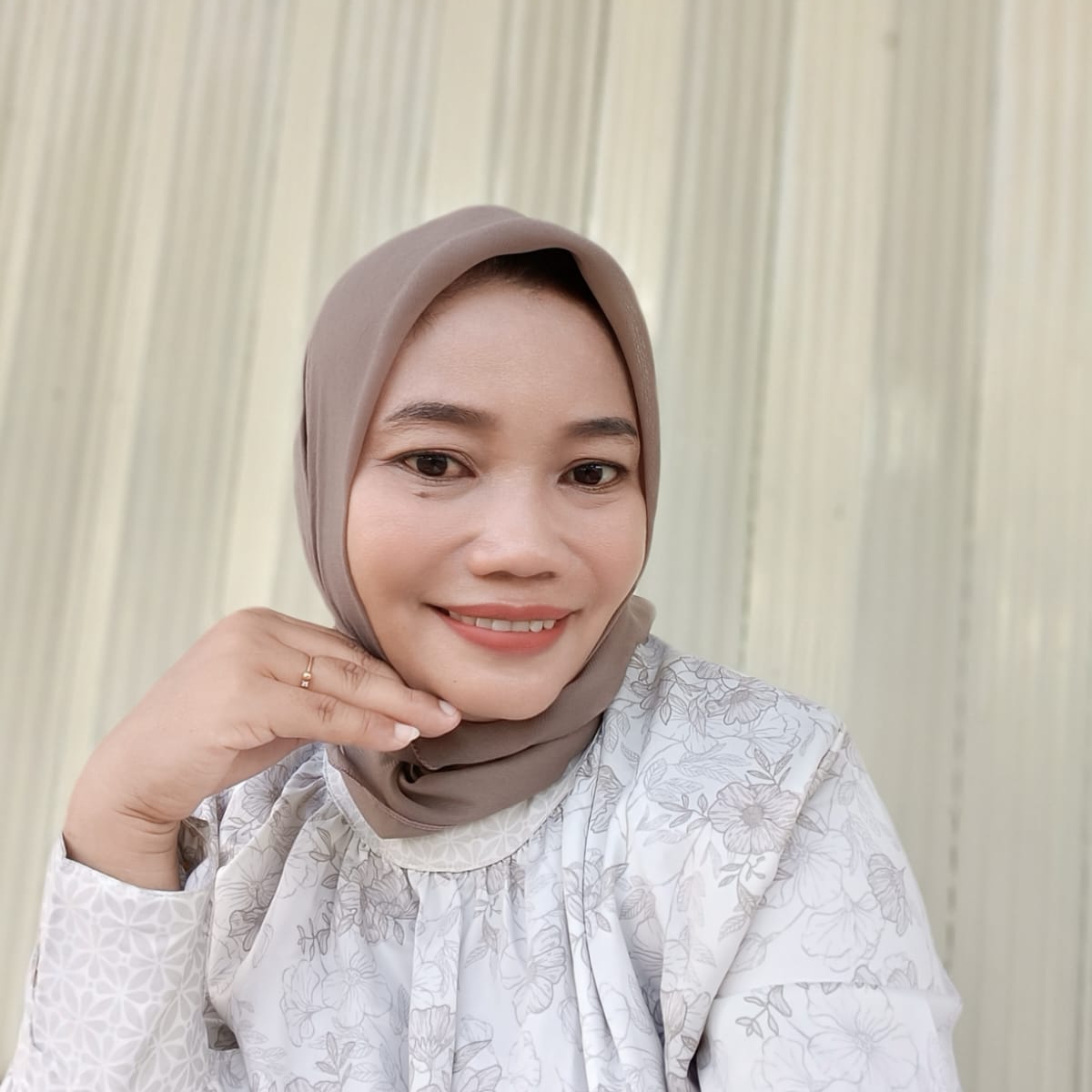 Azri Irawati