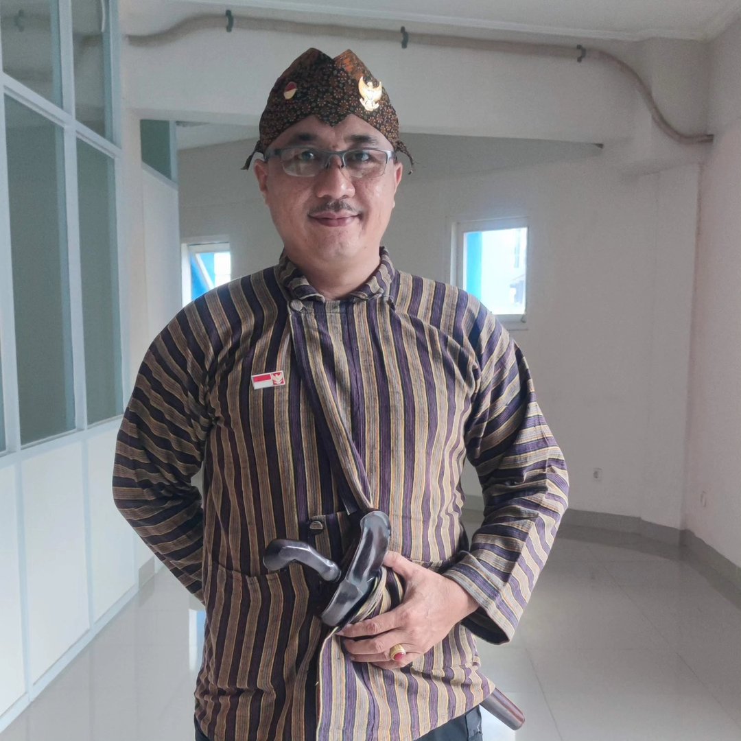 Roni Riyanto