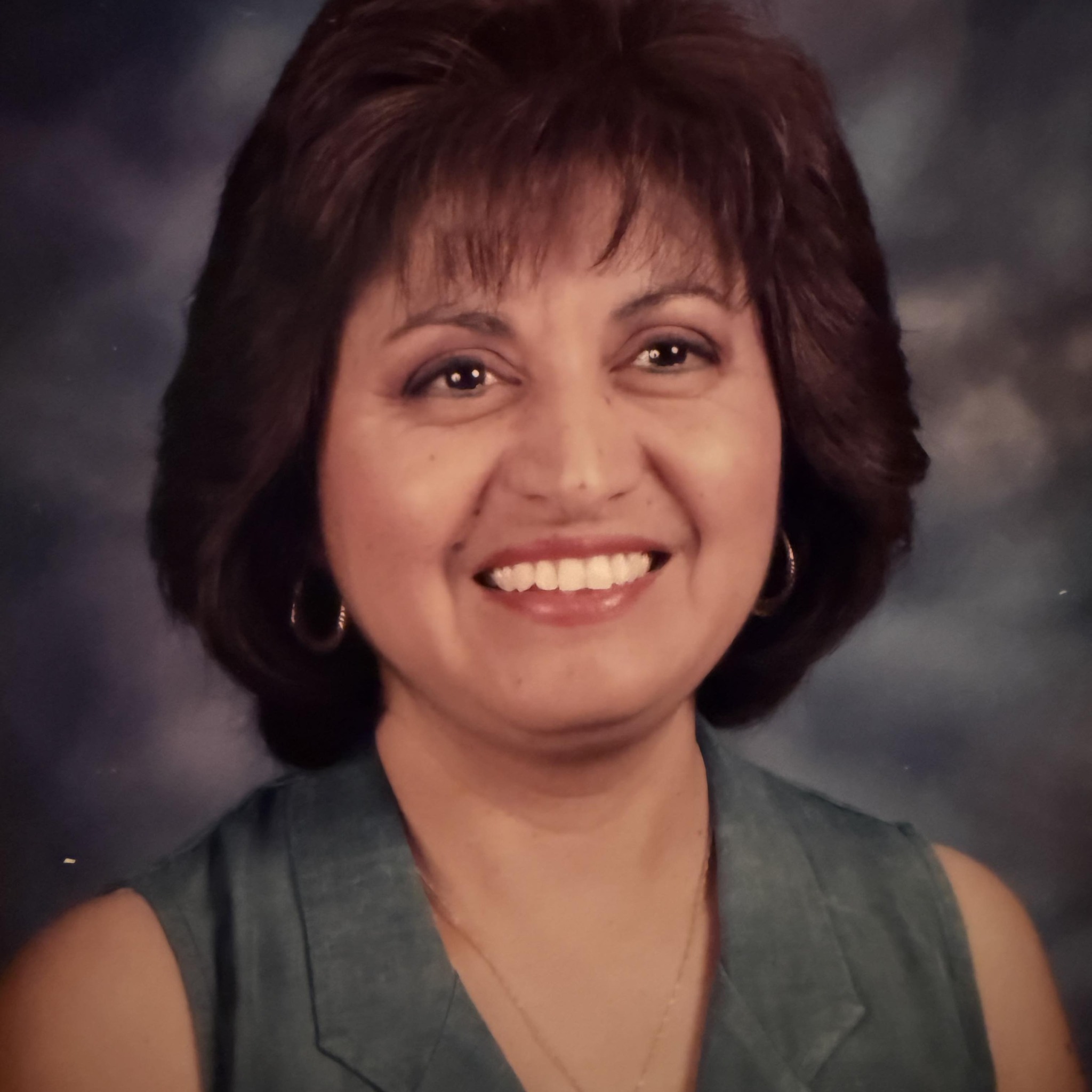 Gloria Nunez - Cheers everyone!! | Facebook