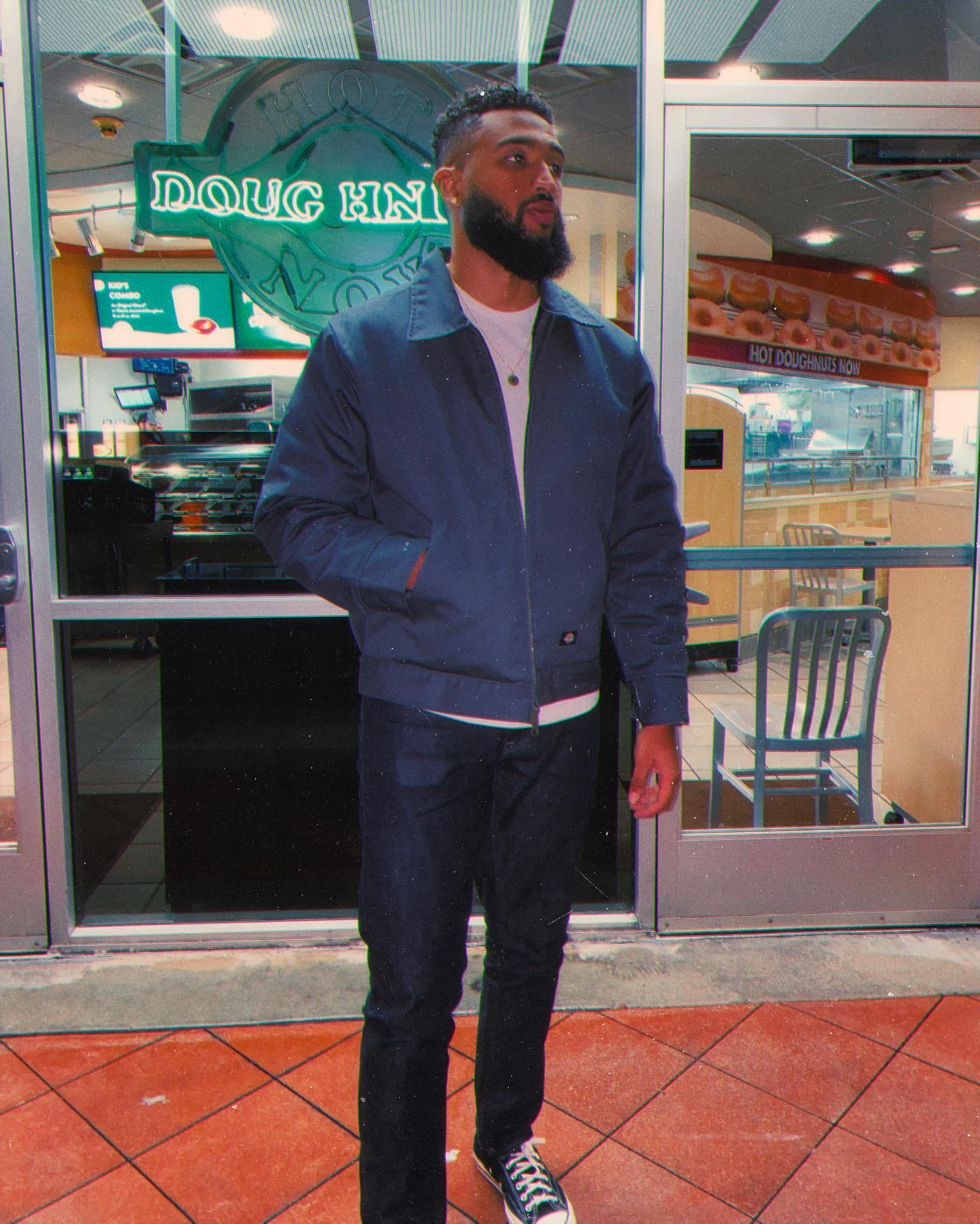 I actually dig the 90’s computer teacher drip .. 😂👀 Happy Thursday 🫶🏽🍎 ...