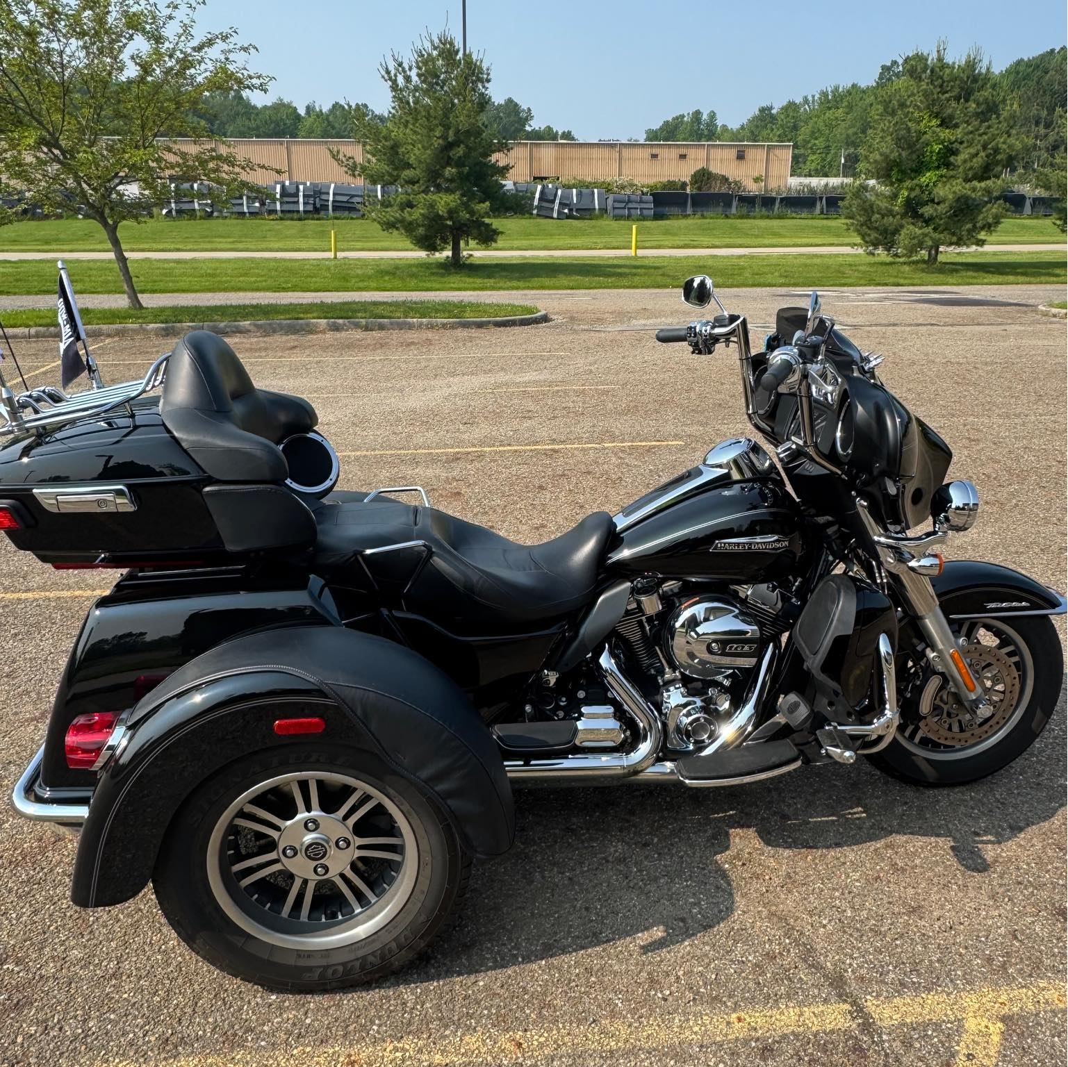 Harley-Davidson Trike Owners.!! | Ok guys and gals the question of the ...