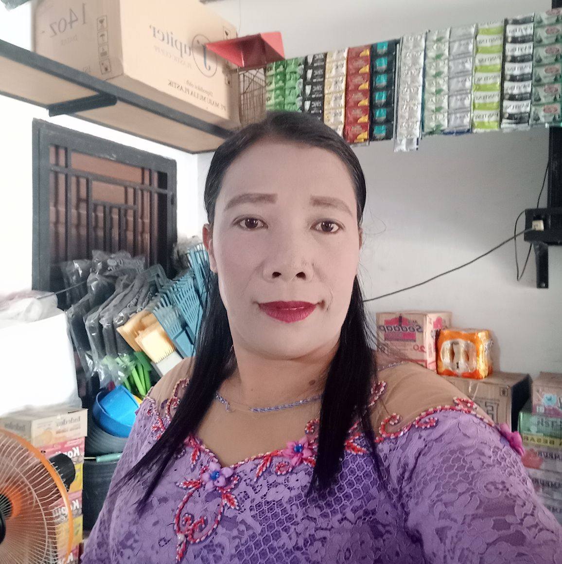 Jangan sampe gak dapat klien Batik pejabat super mewah kali jadian ...