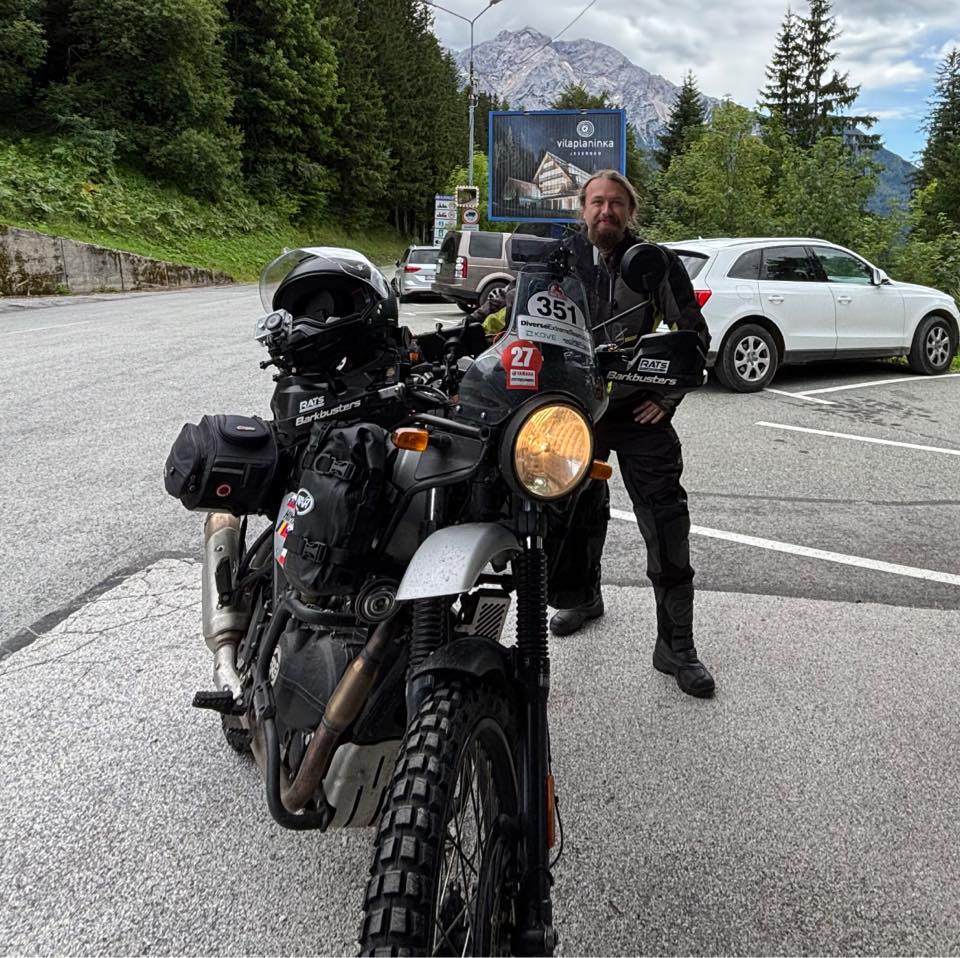 Royal Enfield Himalayan 411 & 450 Group | Guys, is normal for a Himmy ...