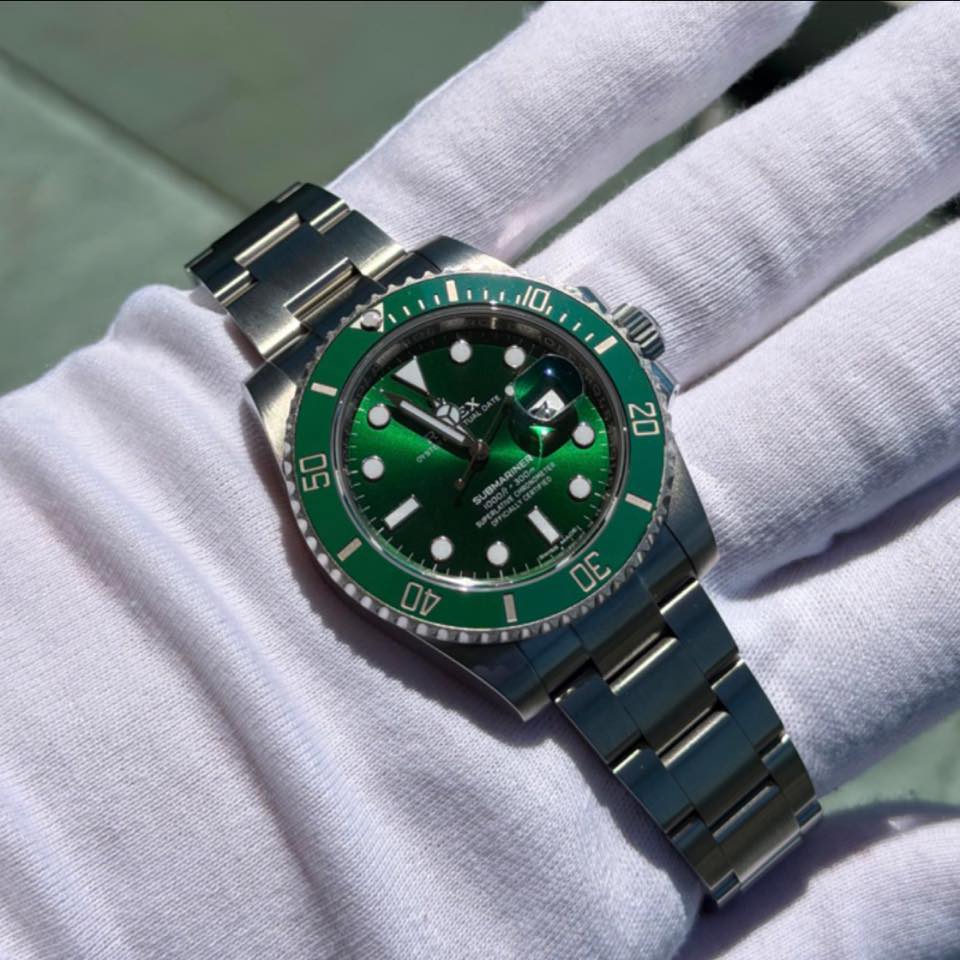 The watch. The details. The whole mood. 🥂 Some combinations just make ...