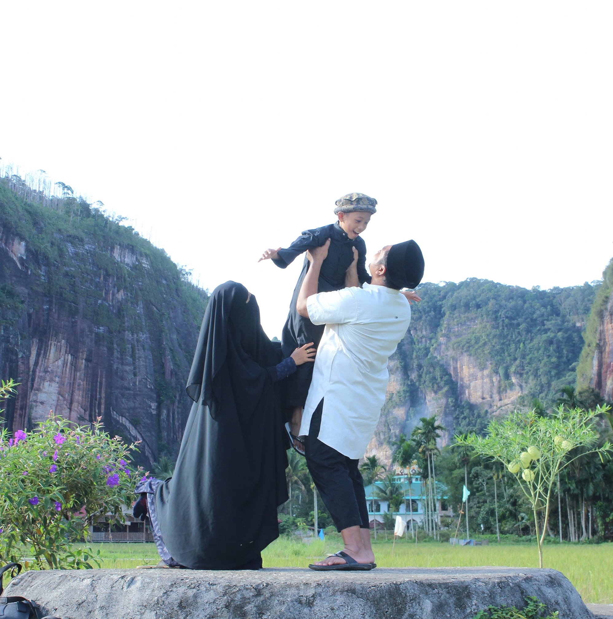 Hidayat R