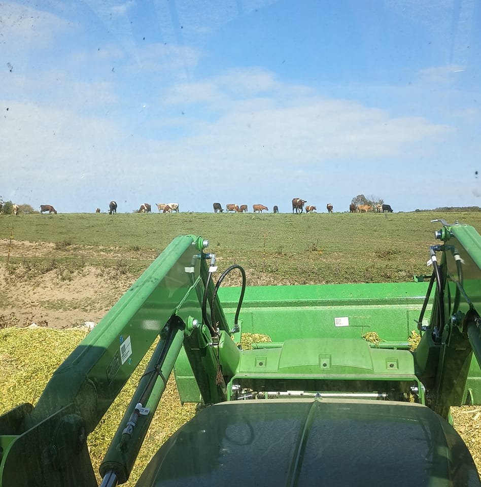 Hay Baler Tech Page | 450 roll belt utility monitor buzzer and auto tie ...