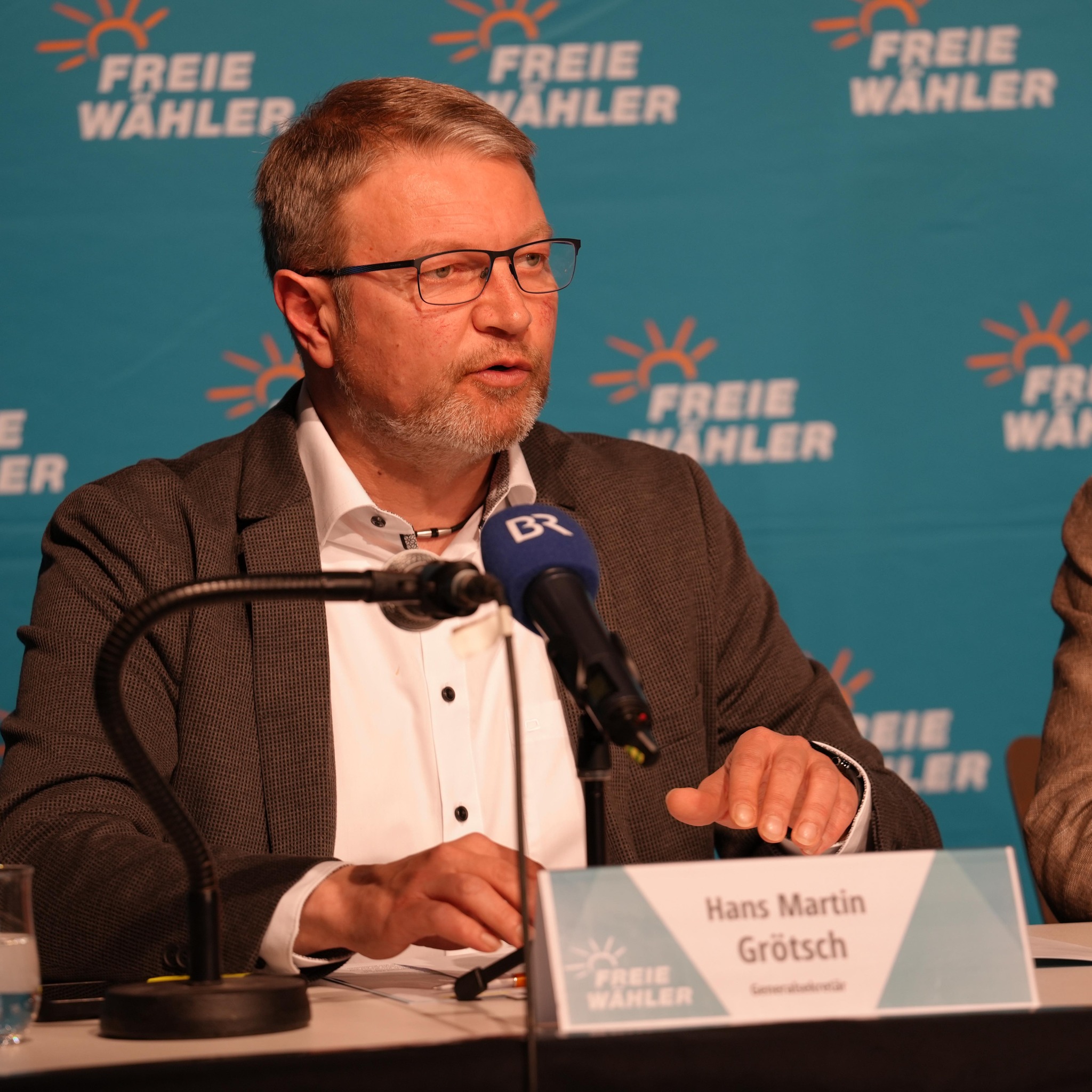 Kommunale Spitzenleistung in Tröstau! 🏛️ Beim heutige Wahlkampfauftakt ...