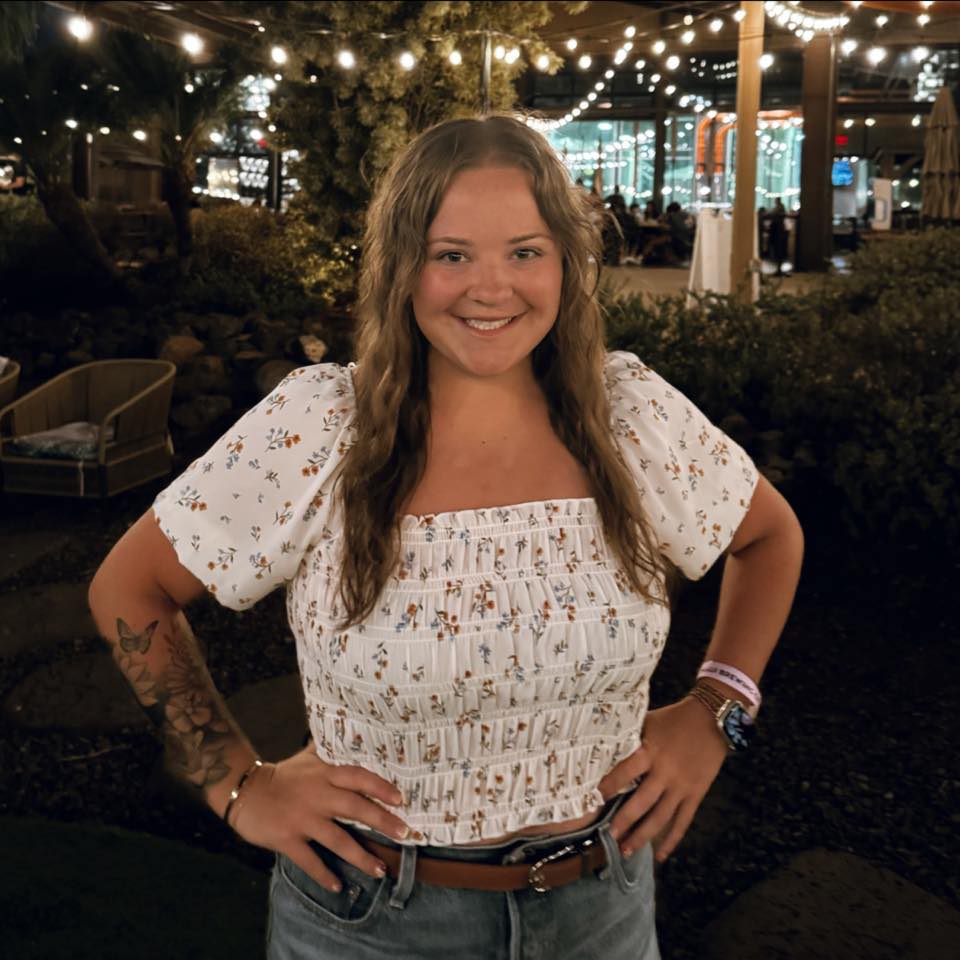 Lawton Grapevine 👁 | Hello! I am looking to rent a vintage film photo ...