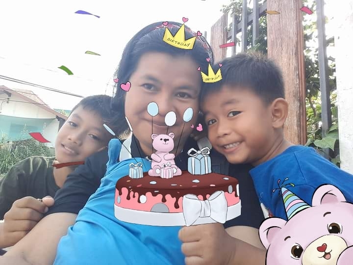 เช้าวันพฤหัสบดีเดินตามรถๆฟอีกแล้ว วันศุกร์ได้หยุด พักผ่อน #เด็กรถไฟ ...