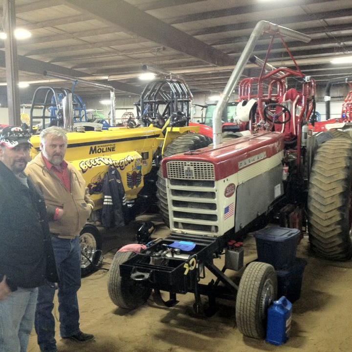 International 56 series | My 656 Hydro with a Westendorf loader | Facebook
