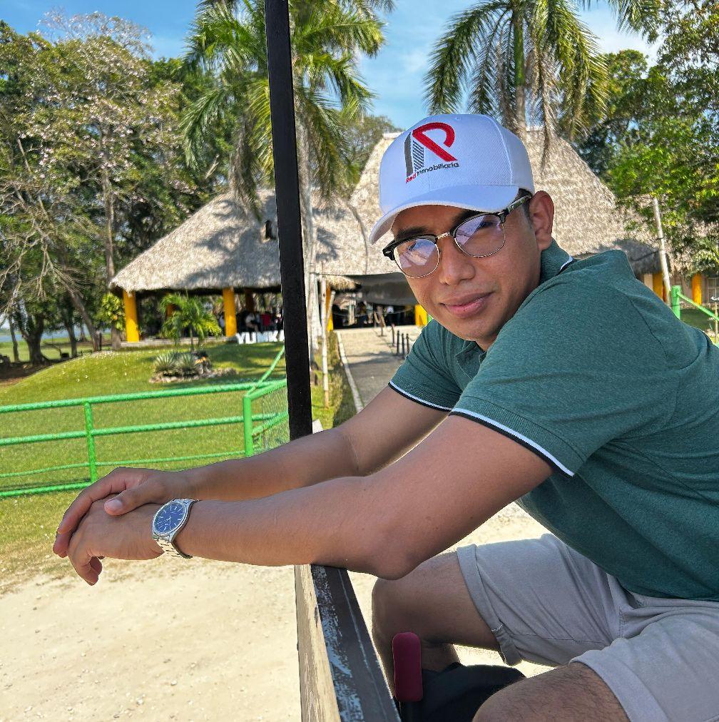 Miguel Angel Rey