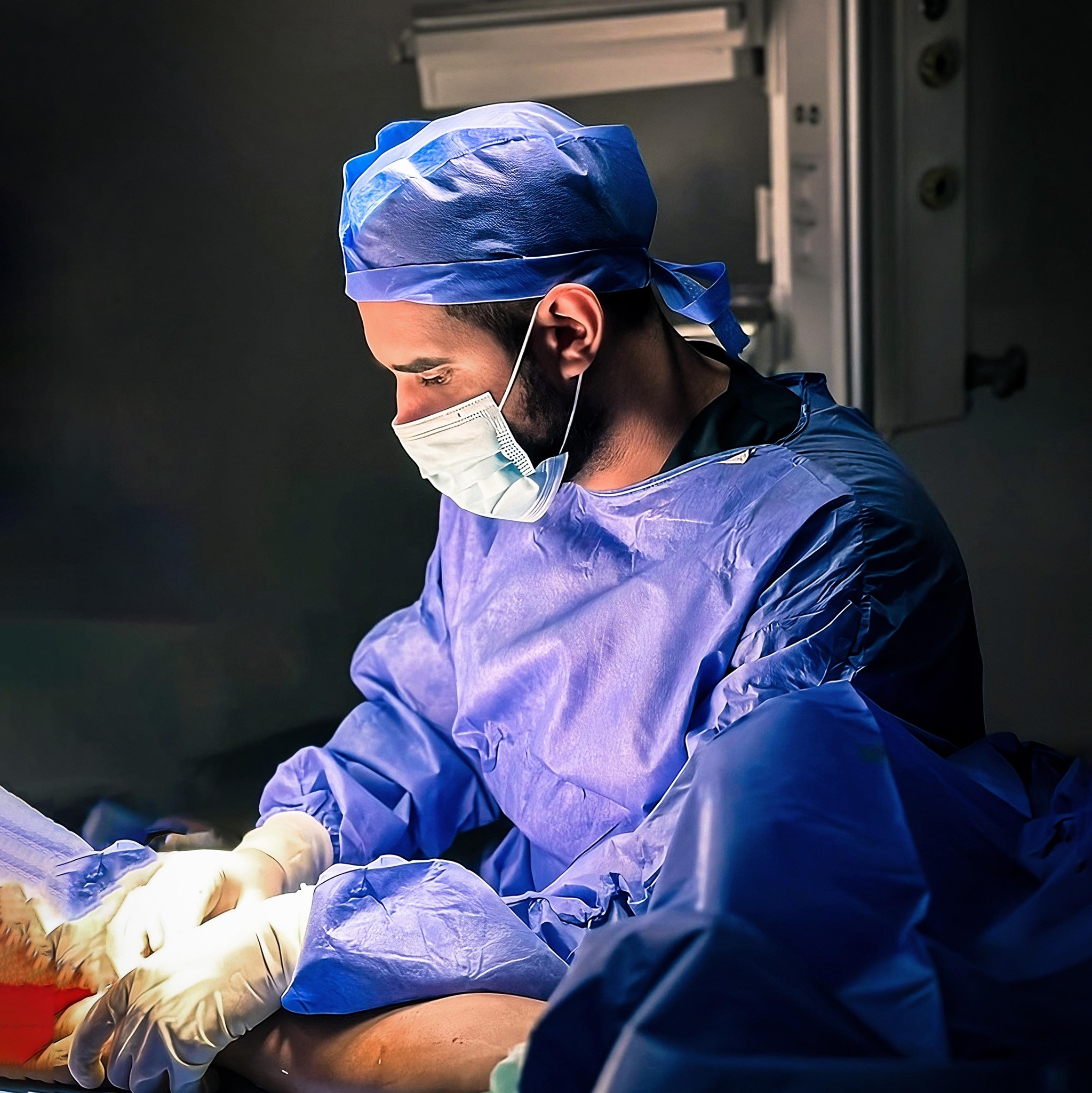 Dr. Mina Rafik