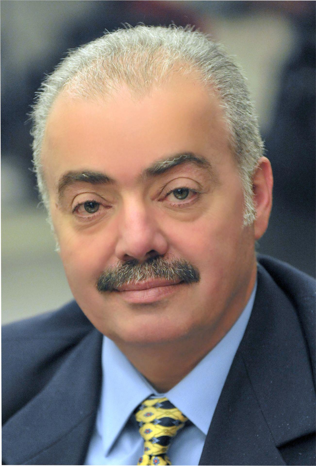 Omran Yassin - بناء لطلب من جمعية Tripoli Plus لتزفيت التل... | Facebook