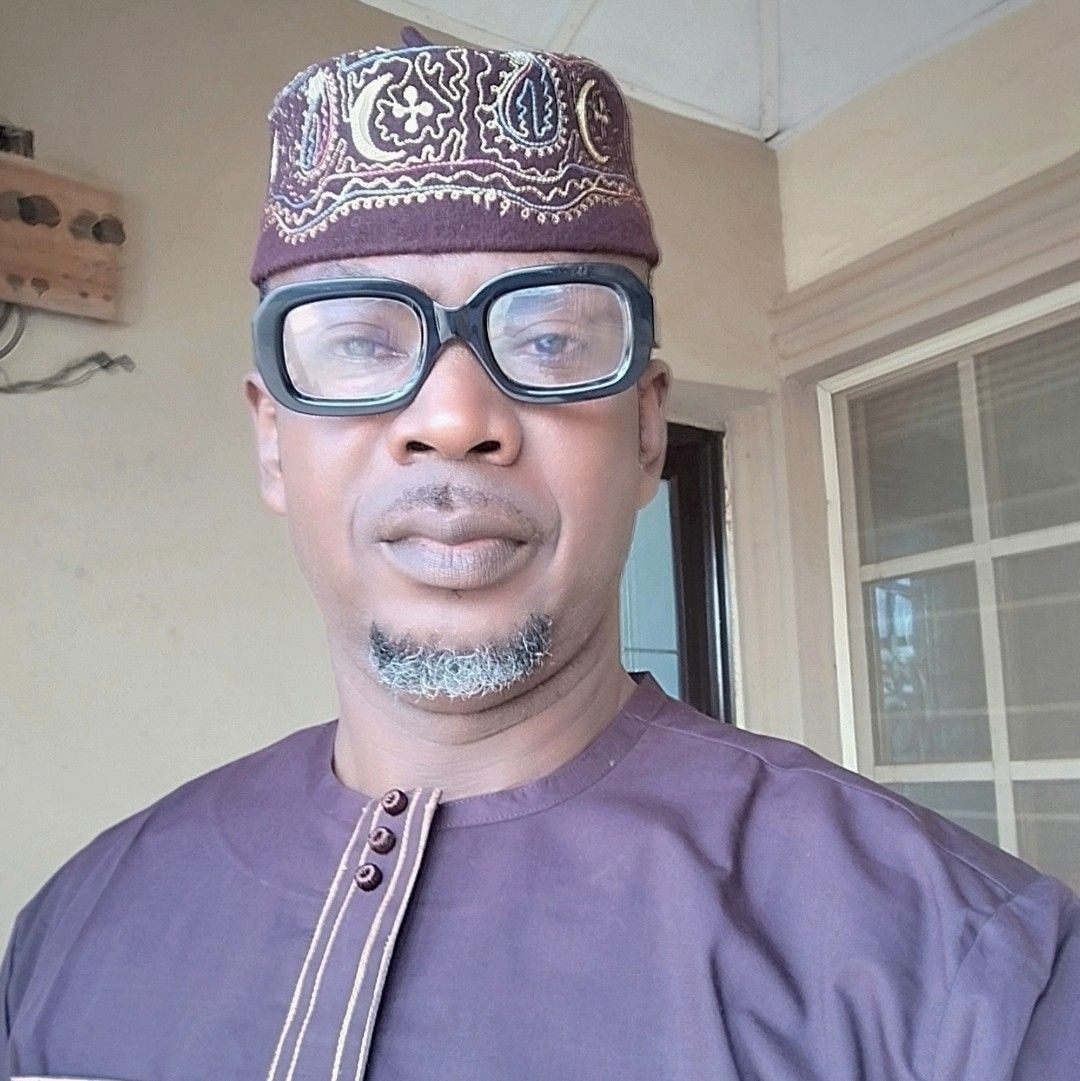 Alh Kazeem Dare Rabiu