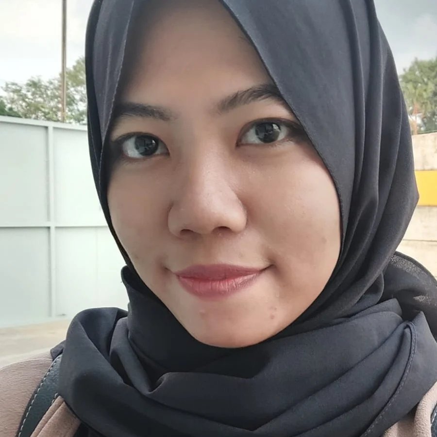 Riska Adiyani Mahardika