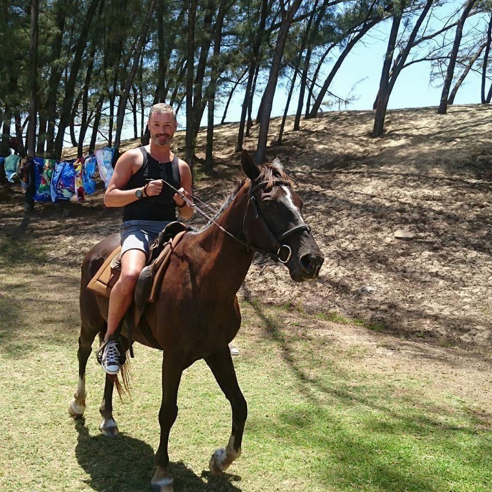 does he has the right to cheat? | Facebook