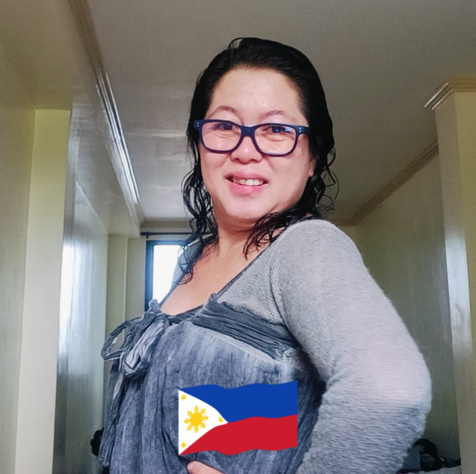 Marami silang klase ng isda dito kaso wala yong hinahanap kung isda sa ...
