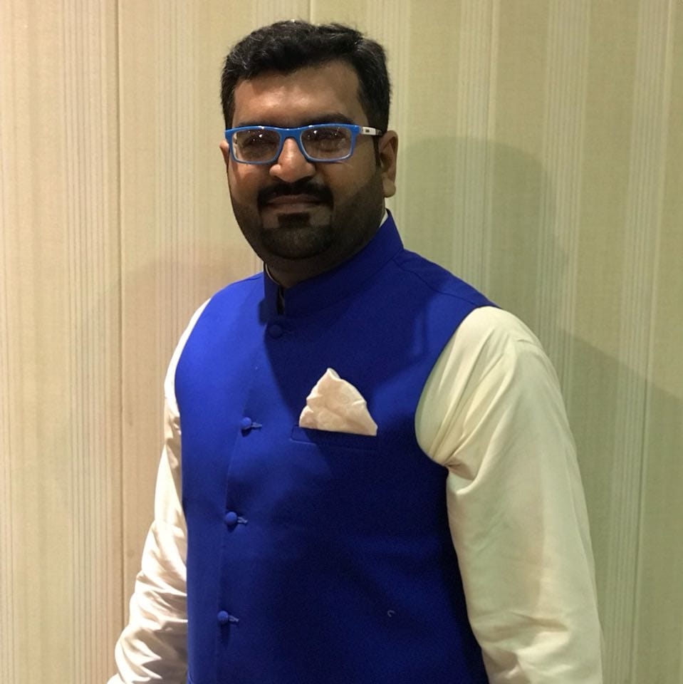 #mazakraatshow | Basit Abbas