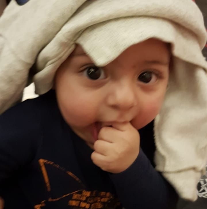 Elie Saber - اليوم جينا من لبنان ع اسبانيا؛ إجت الماما... | Facebook