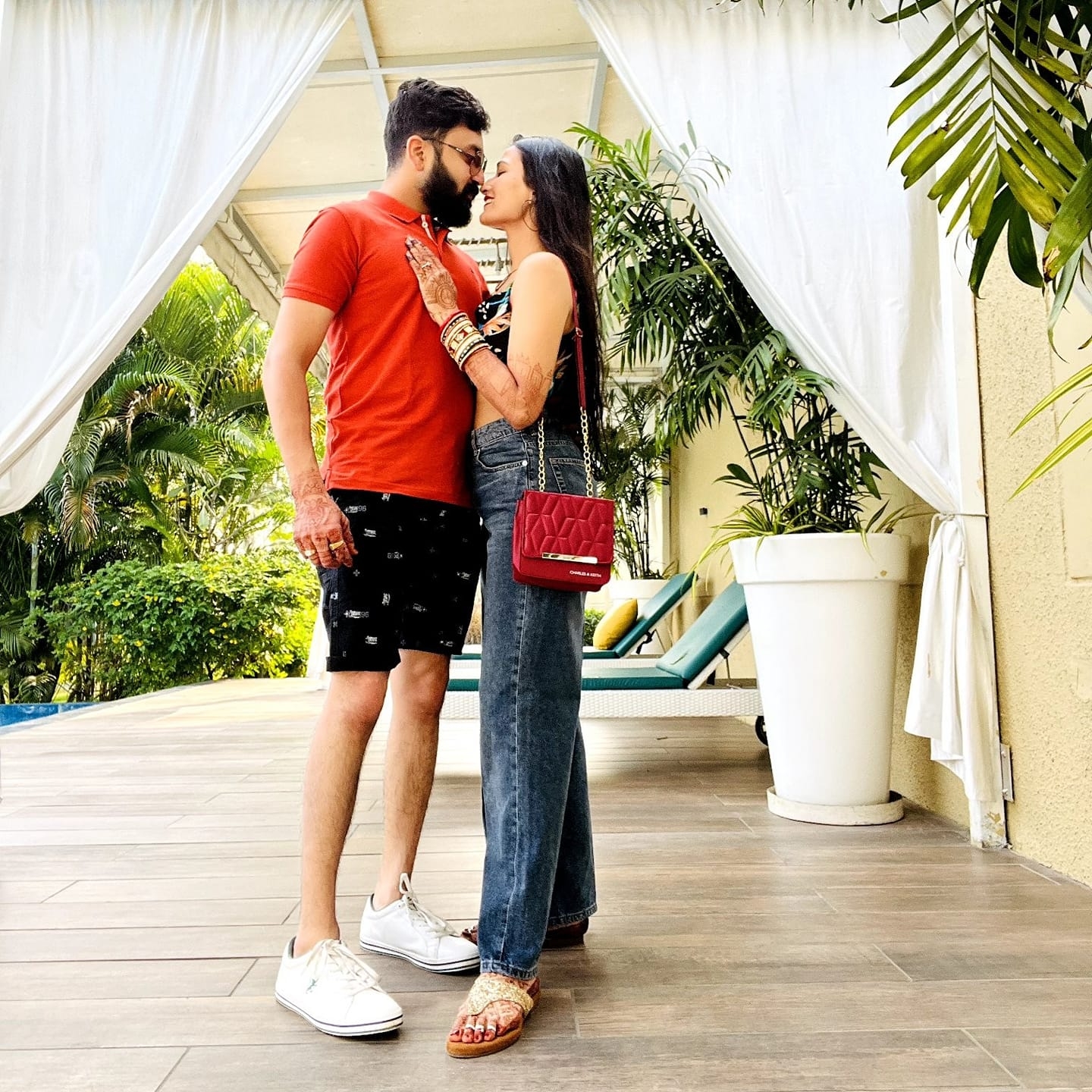 Kya kru..maar bhi nhi sakti pyaar joh krti hu😭🤣 #Husbandwifecomedy# ...