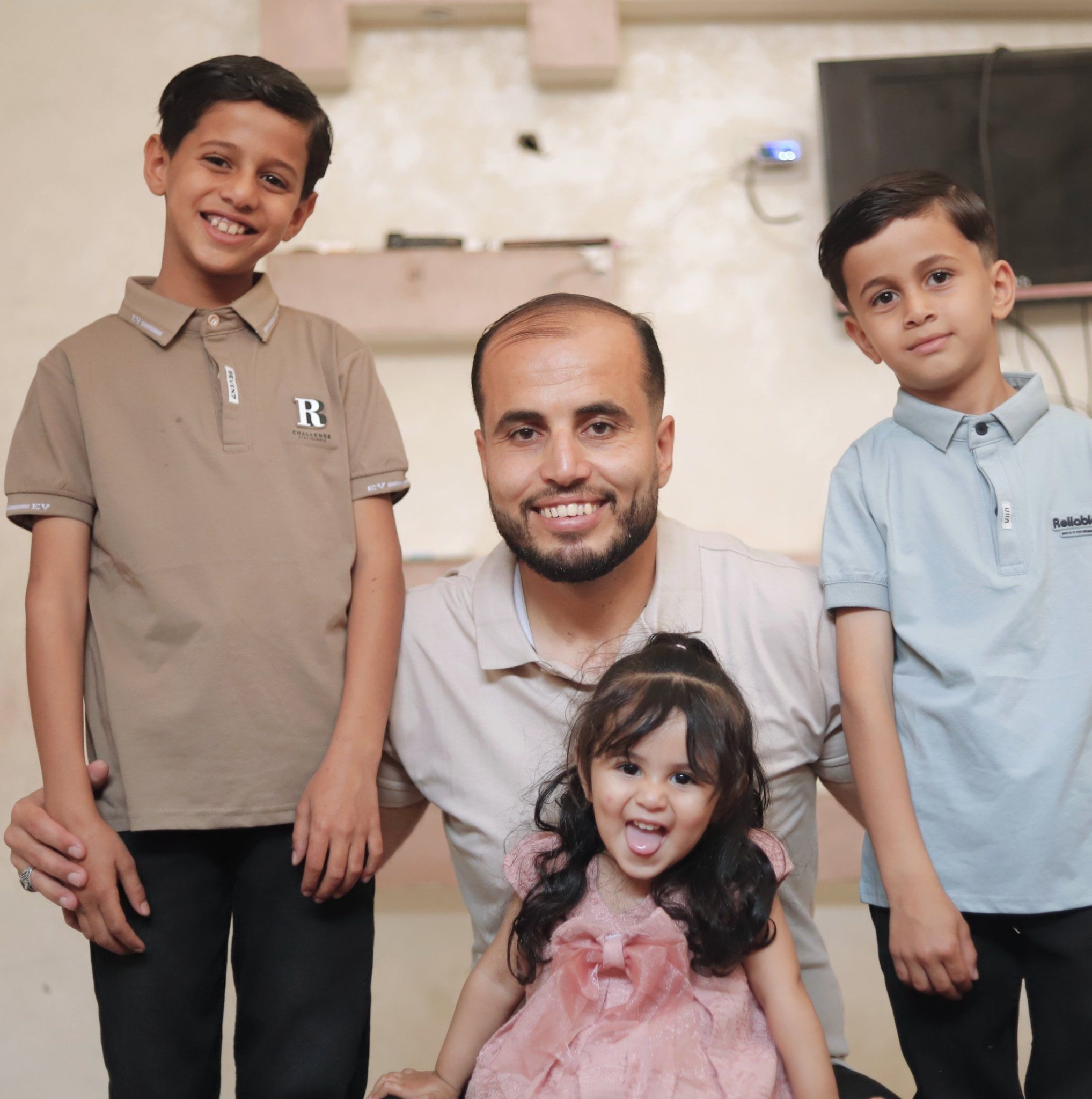 خالد أبو اللبن - احنا بفضل الله بمرحلة التست على المتجر... | Facebook