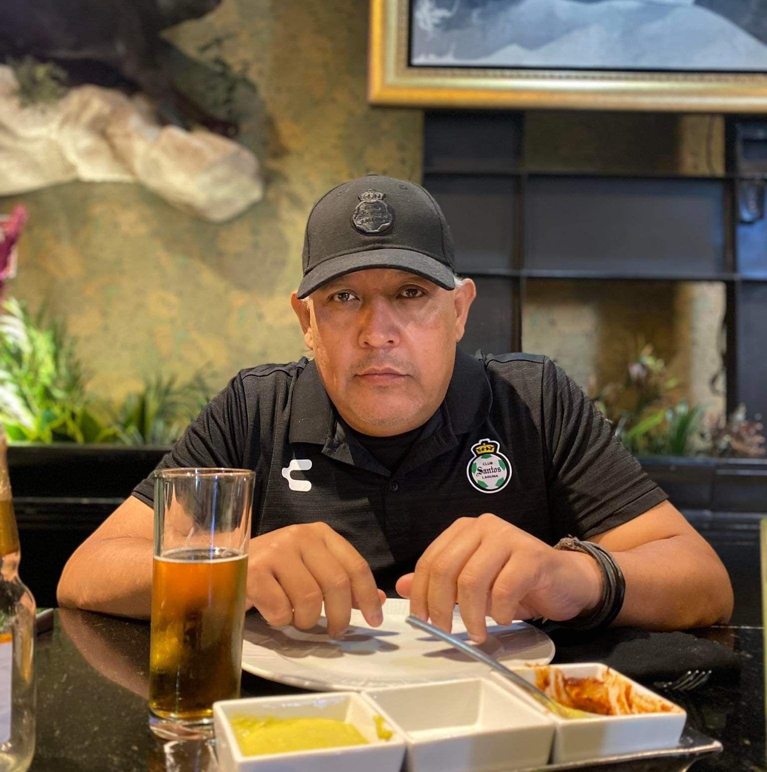 Otra vez perdió #Santos y a veces siento que ya no siento nada 🙂 ...