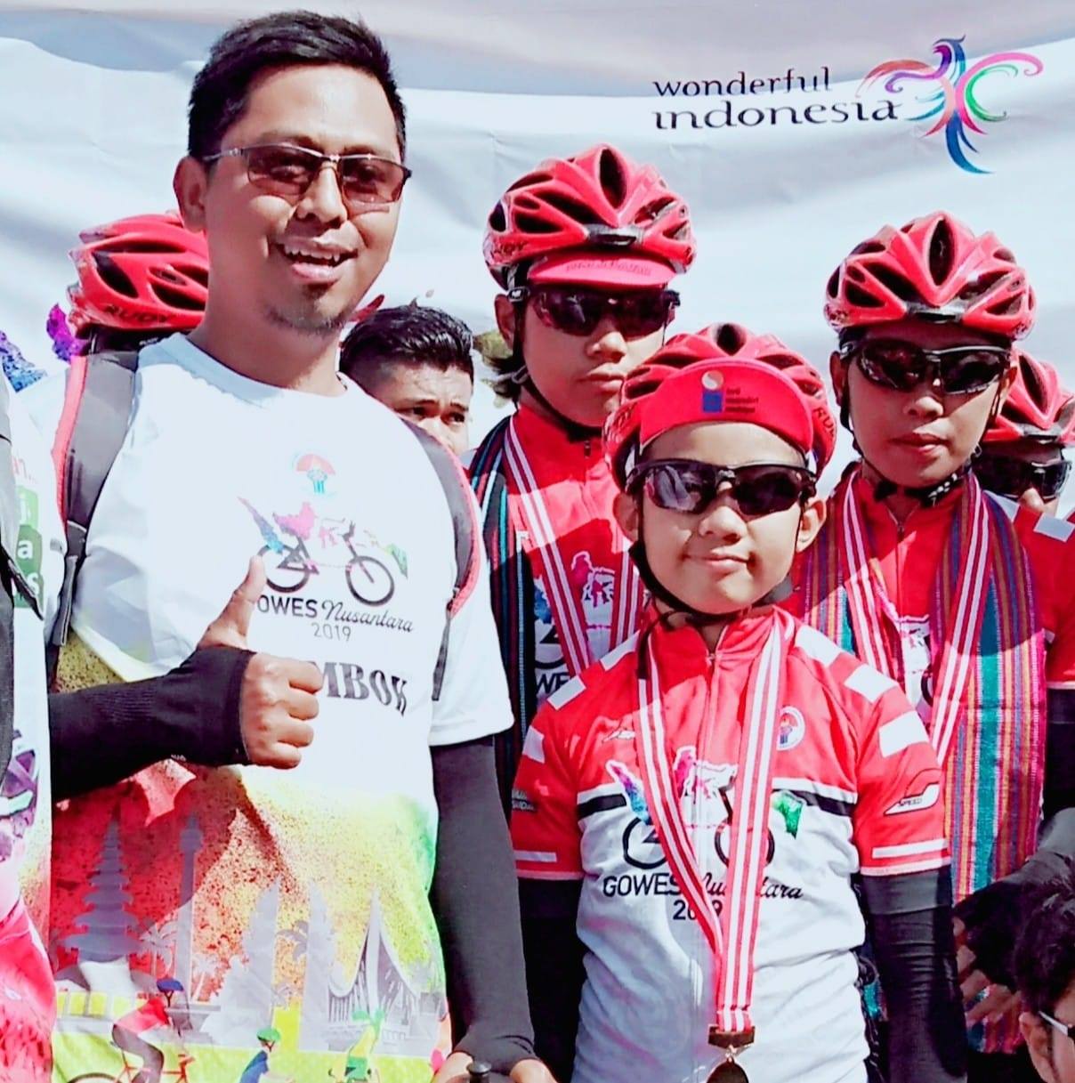 Ini bukan di Bali Ini di lombok desa batulayar dusun tamah embet timur ...