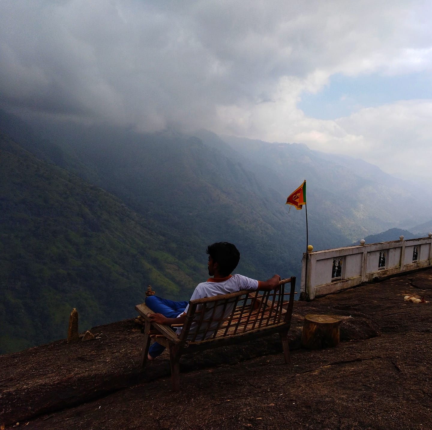 ඔටුවෙක්ගෙ පිටේ රවුමකුත් ගියා එහෙනන්..😍 #india | Nalinda Deshapriya