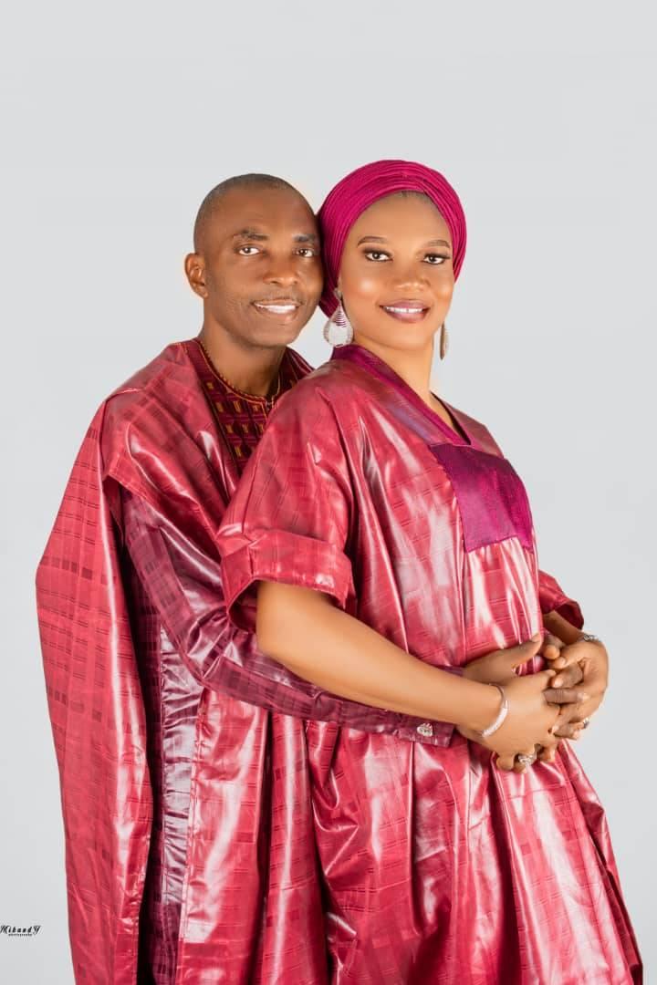 How to lock your husband's heart part 1 When she swipes his card with ...