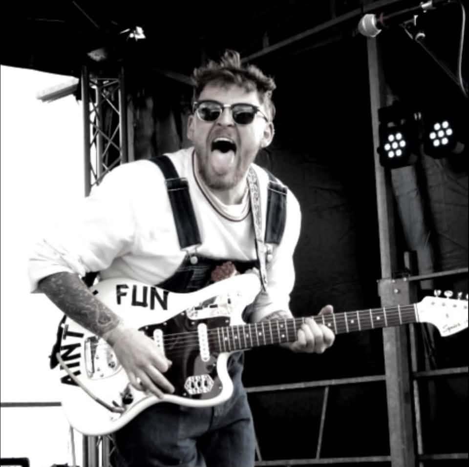 Dane Lewis