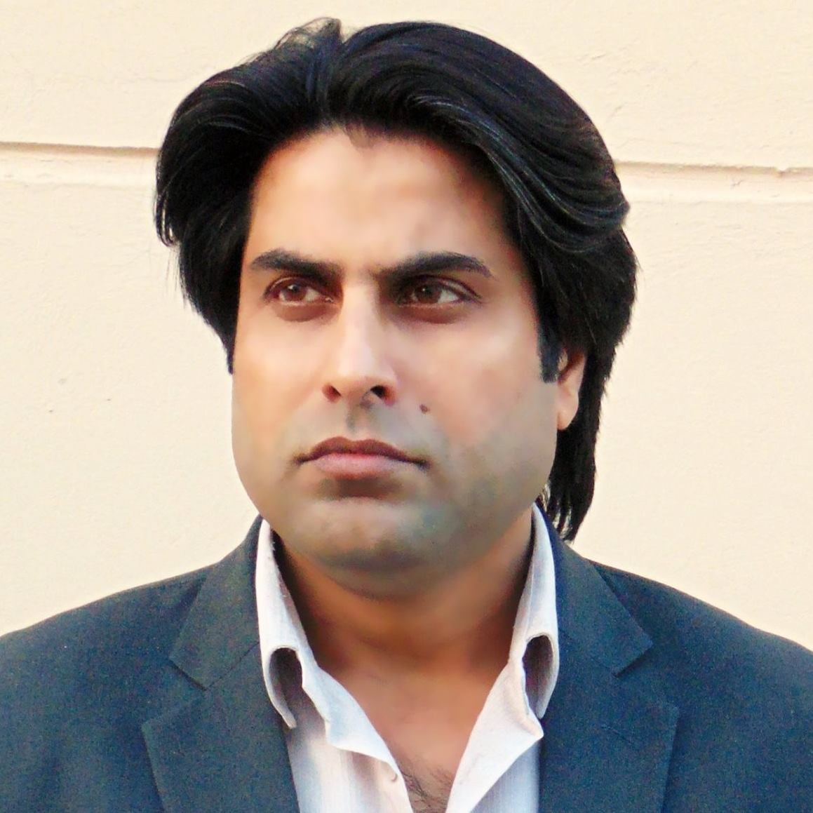 DrYounas Khan